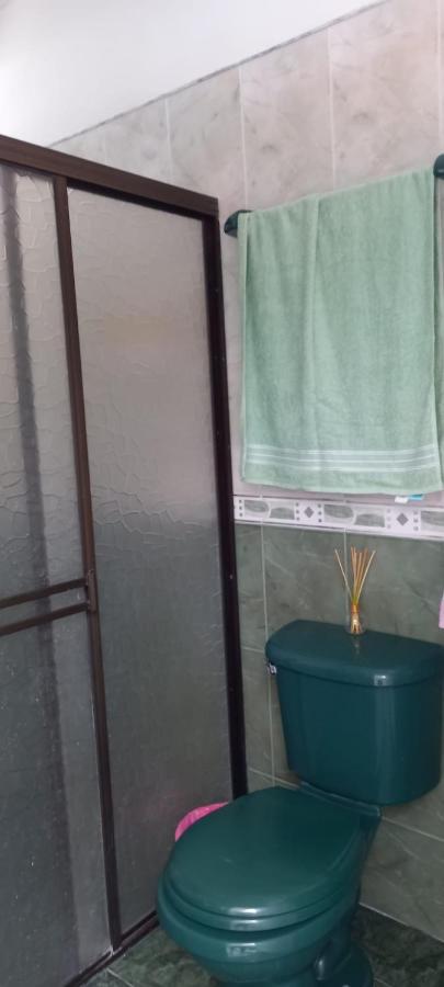 Helena Hostel カリ エクステリア 写真