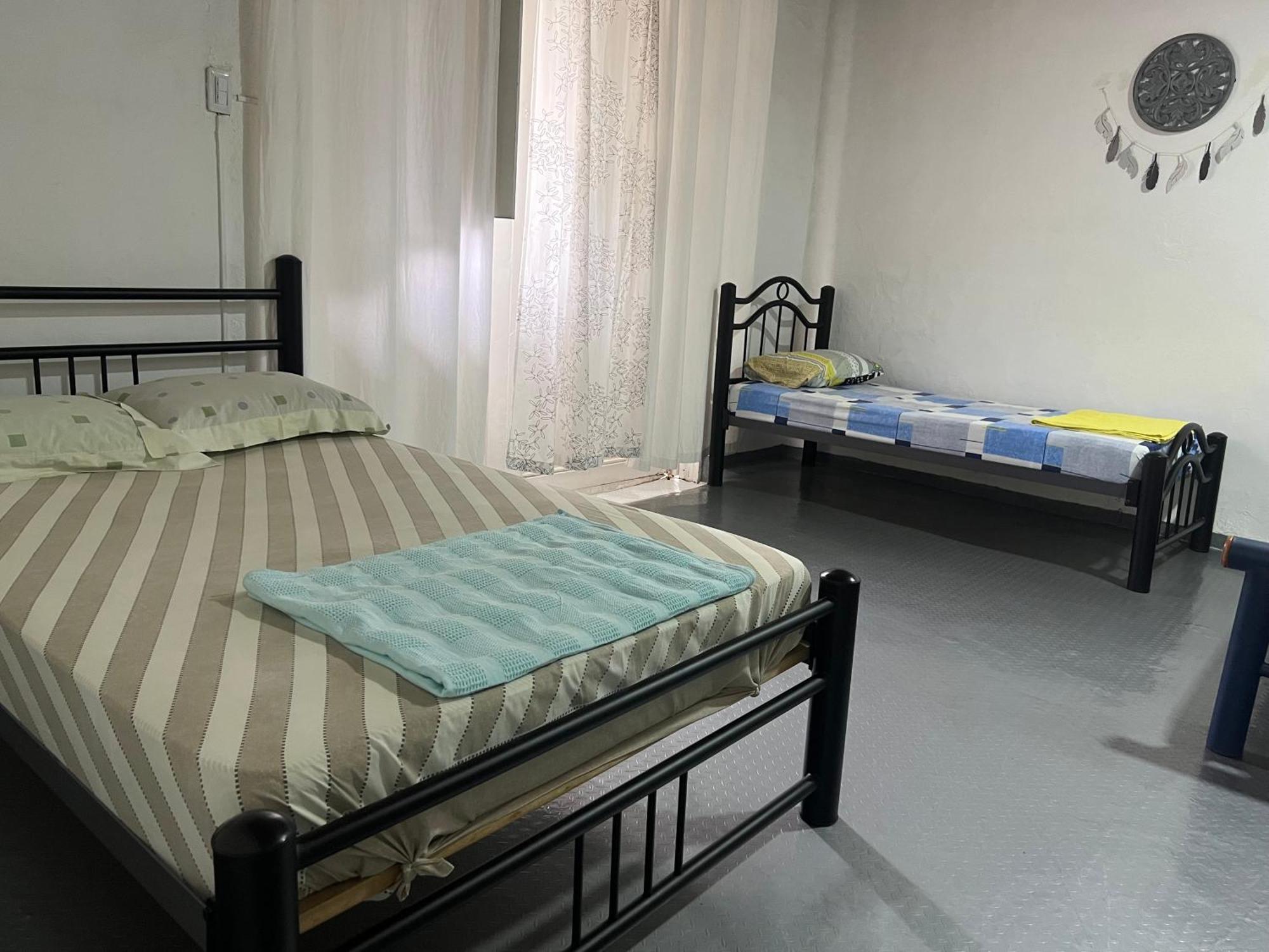 Helena Hostel カリ エクステリア 写真